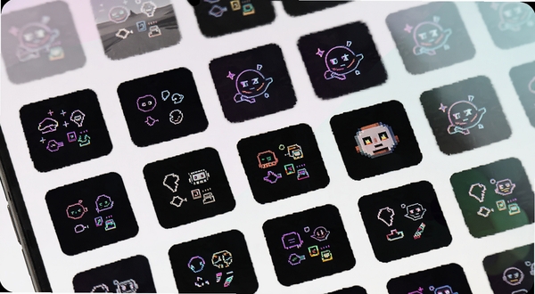 CraftEcho Icons 图标资源库界面,手机屏幕中展示整齐排列的多套图标包封面卡片,每张卡片上有极简线条、渐变霓虹、像素复古等不同风格图标样例,背景为柔和浅色渐变,画面干净清爽,适配Boogu模型生成