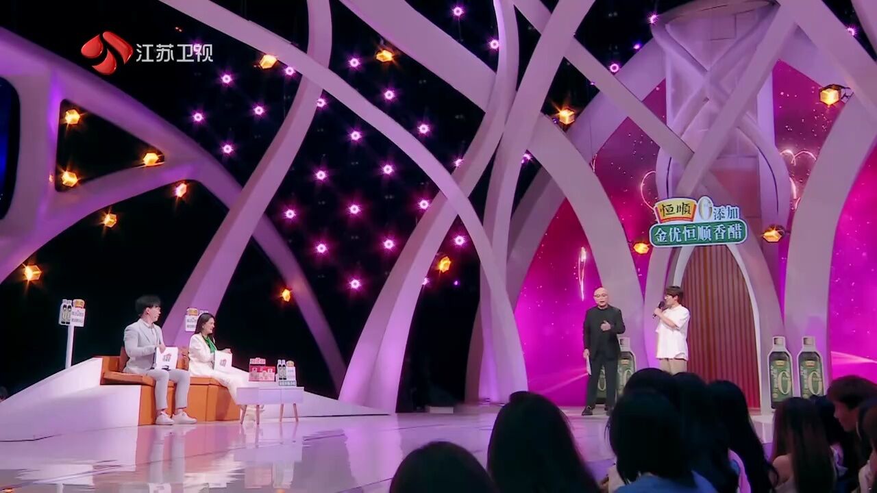 96�����˻����㳡�������ձ��ݸ��廭��
