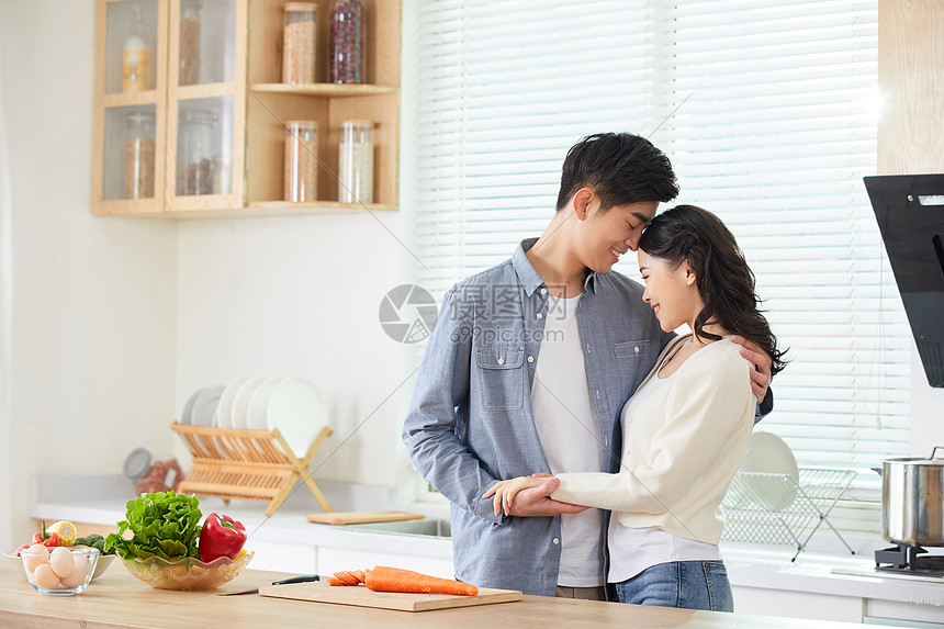 我的同居女友 做饭 甜蜜互动