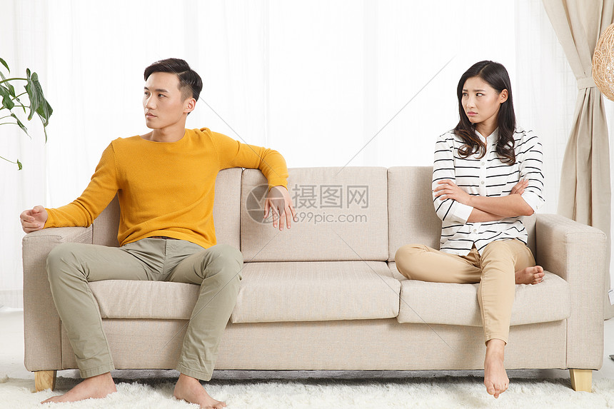 越情情感话题吵架与和解聊天配图