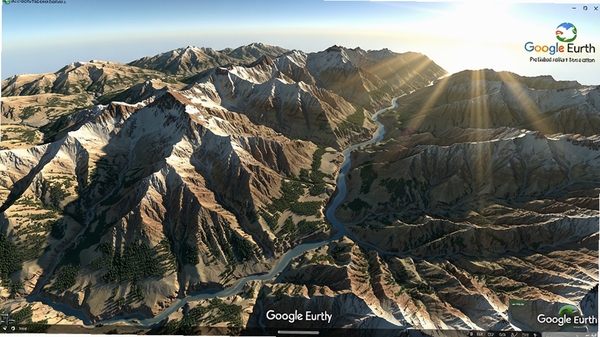 Google地球专业版 3D地形渲染效果,展示山脉与峡谷,阳光照射下的立体感,细节丰富,画面逼真