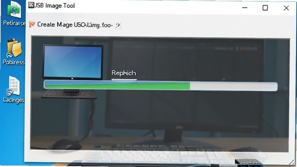 USB Image Tool备份过程界面,软件窗口显示正在创建镜像文件,进度条滚动,背景为电脑桌面,光线明亮,界面清晰