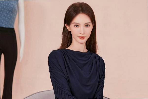 金晨动画学音标运行截图