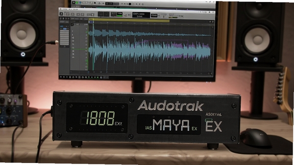 Audiotrak MAYA EX����ASIO�������ӳ�����չʾͼ����Ƶ����������ʾ���͵��ӳ���ֵ������ͼƽ������������Ϊ����������������̨