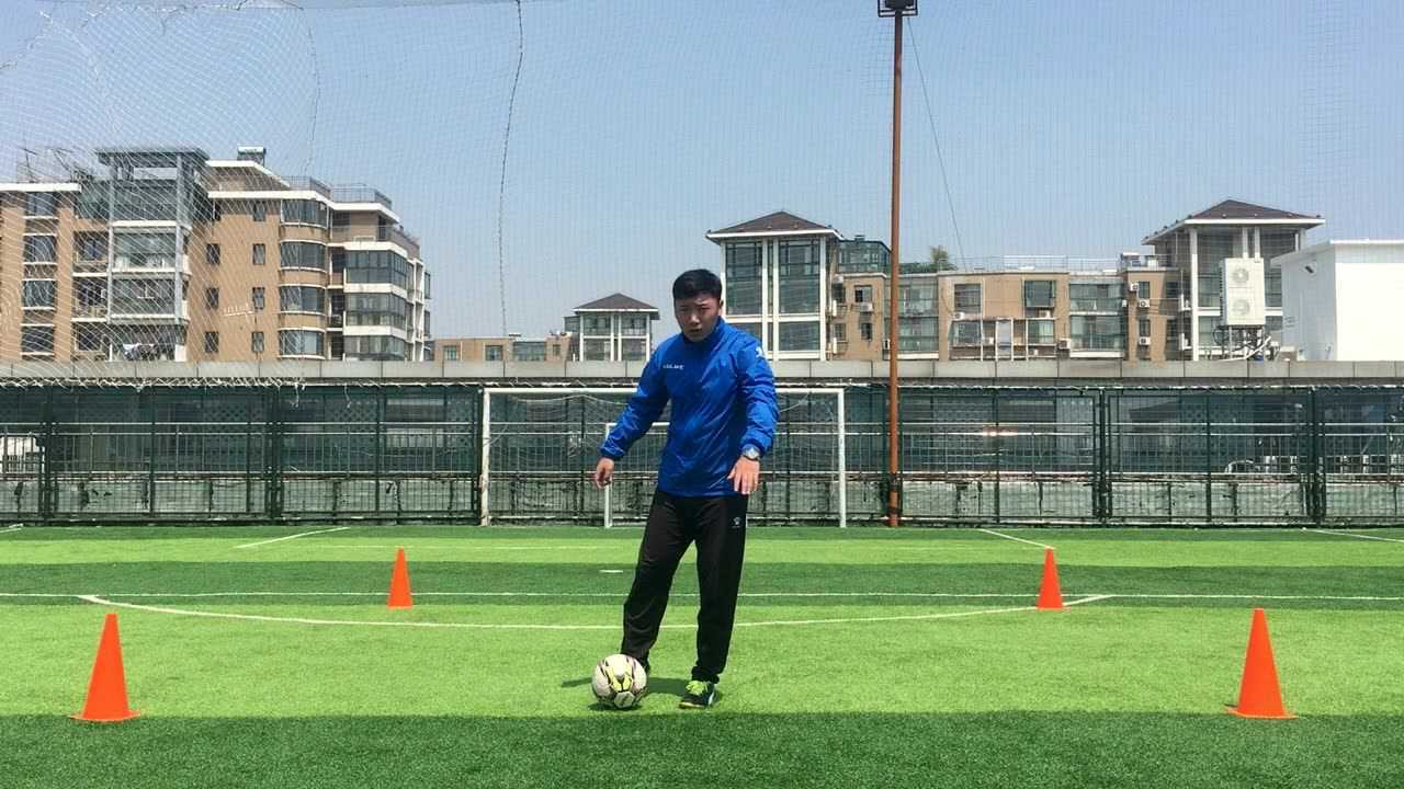 天才少年足球 传球停球 基本功教学
