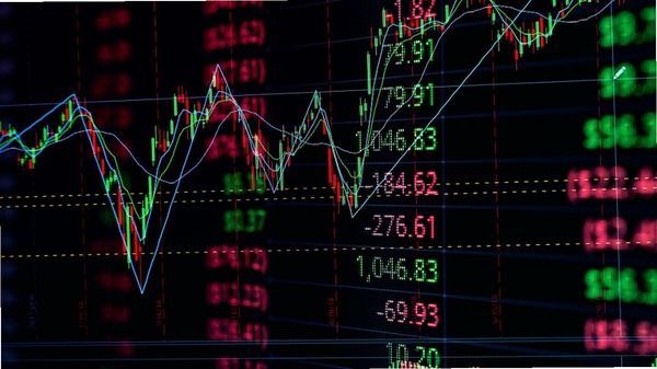 实时金 金价走势图界面