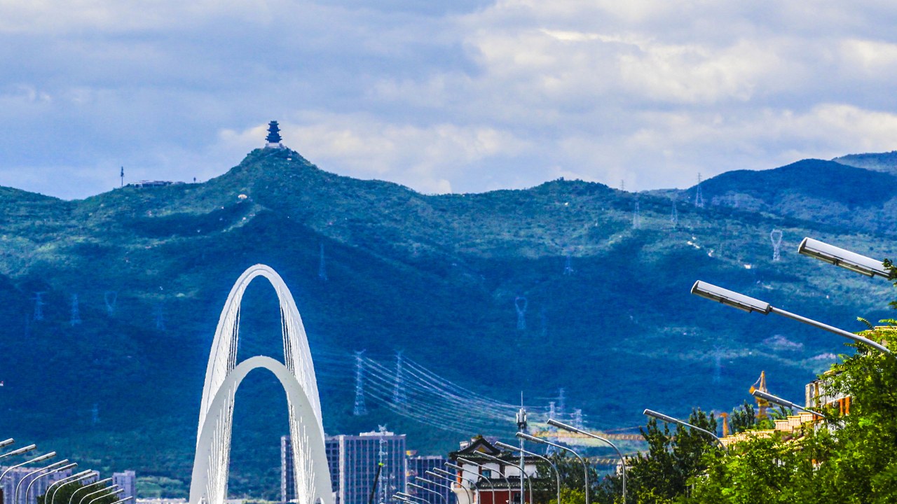 石景山文E园区全景及外部标识