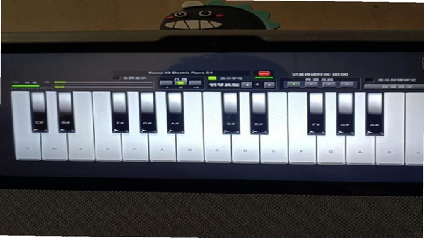 指尖钢琴模拟器 弹奏界面