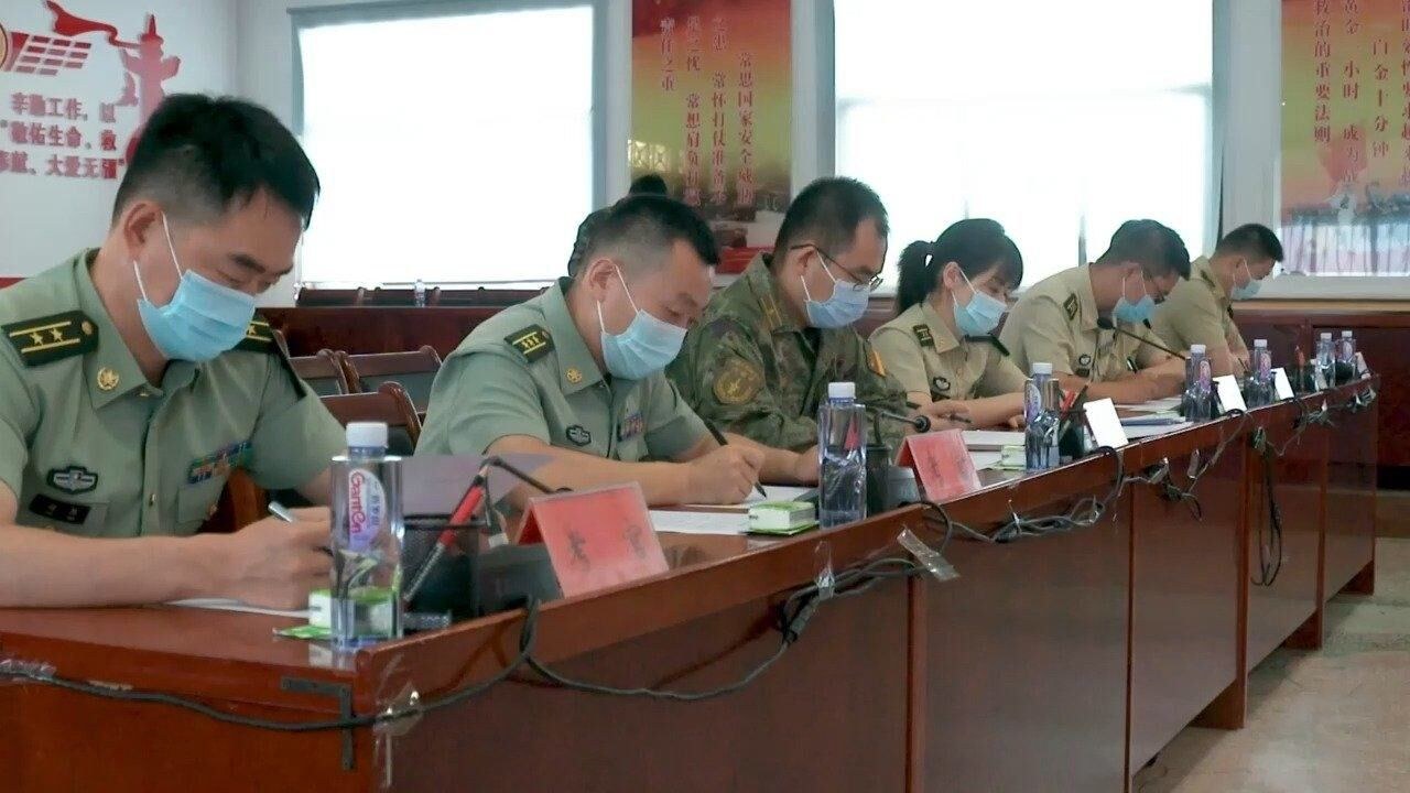 中军司机 严格选拔流程与面试现场细节