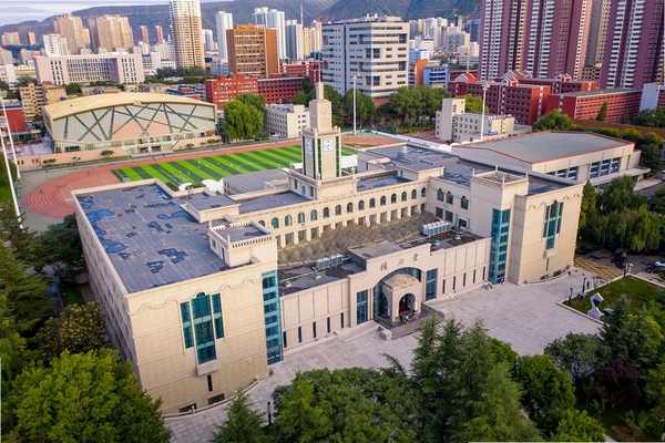 兰州大学运行截图