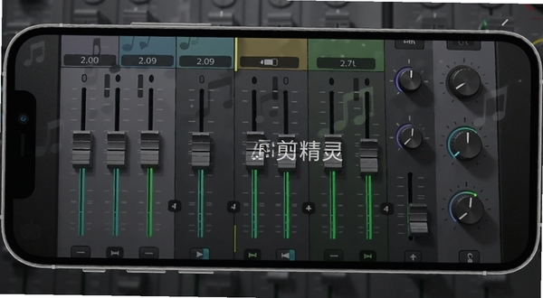音乐剪辑精灵混音调节面板,手机横屏显示多轨音量推子与声像旋钮,背景为深灰色调音台质感,屏幕上有音乐剪辑精灵字样水印,光影柔和
